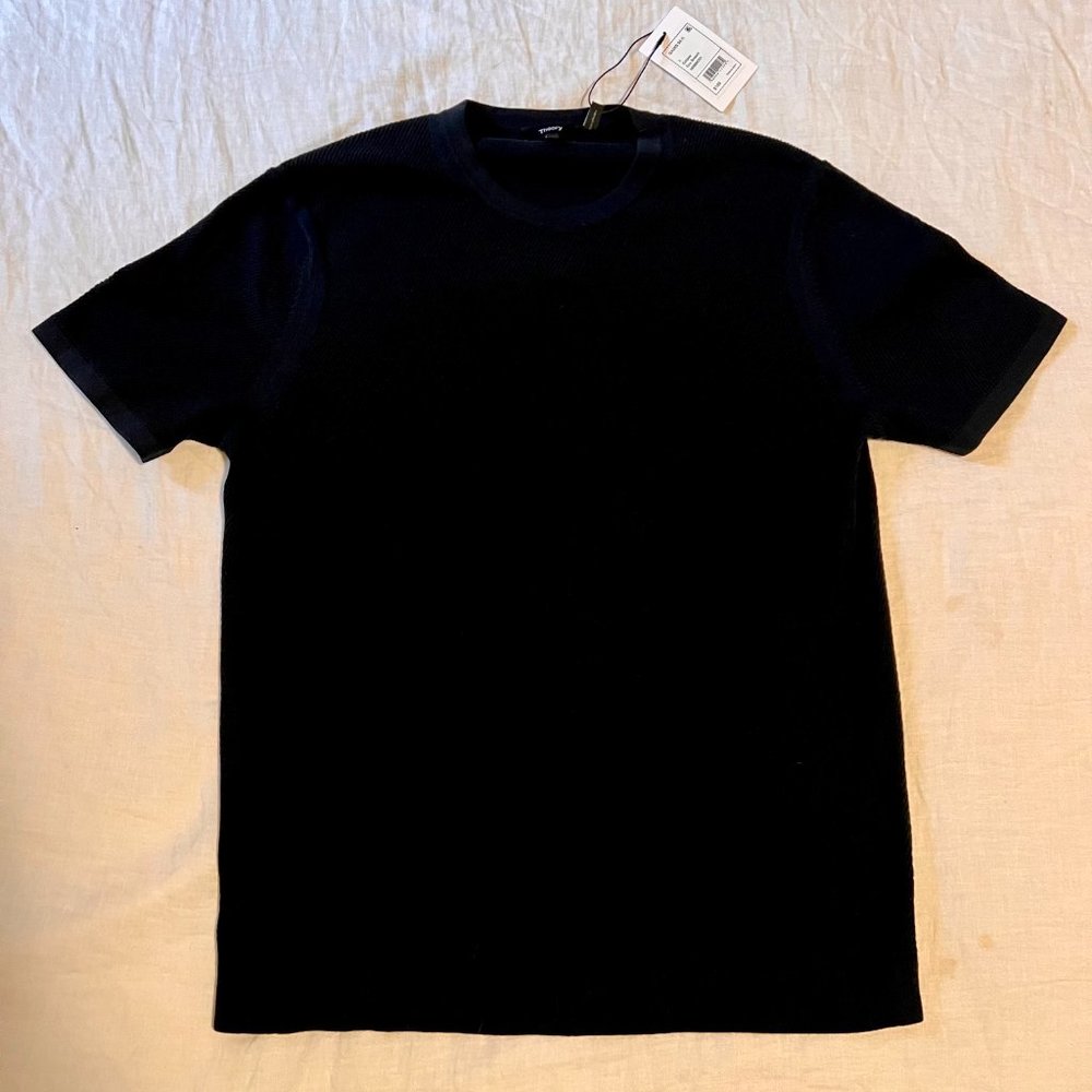 Theory Men's Black Ribbed Short-Sleeved Sweater in Large (Tags on!)